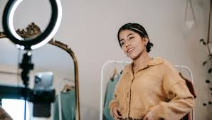 bi-kip-lam-video-review-san-pham-tiktok-trieu-view